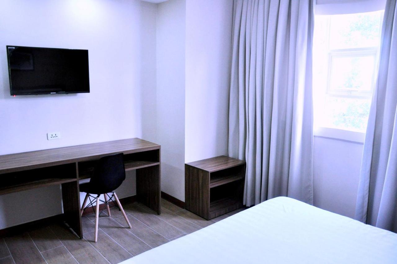 Capital O 911 S Hotel And Residences Cebu Ngoại thất bức ảnh